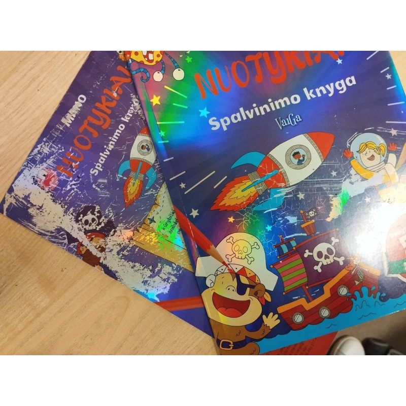 Vairuok lenktynių automobilį!