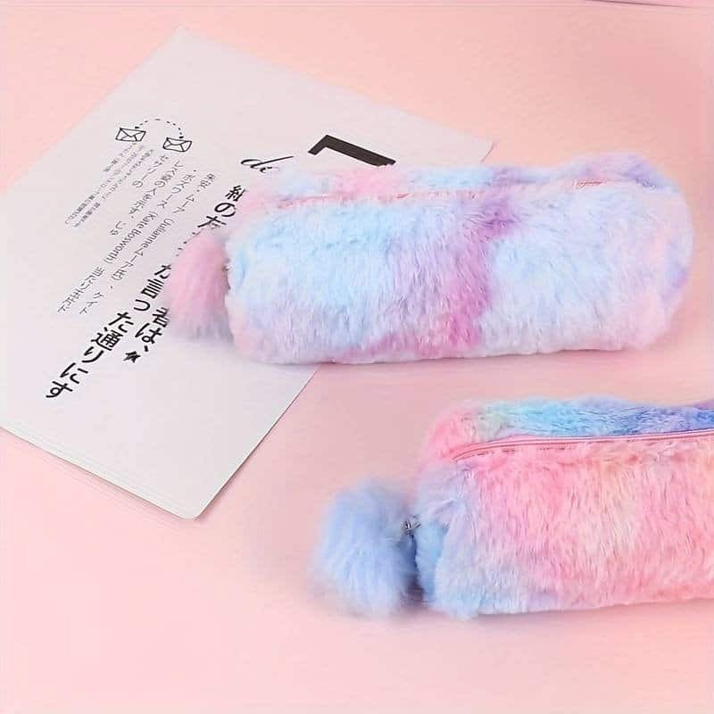 Pliušinis dėklas (violetinis)