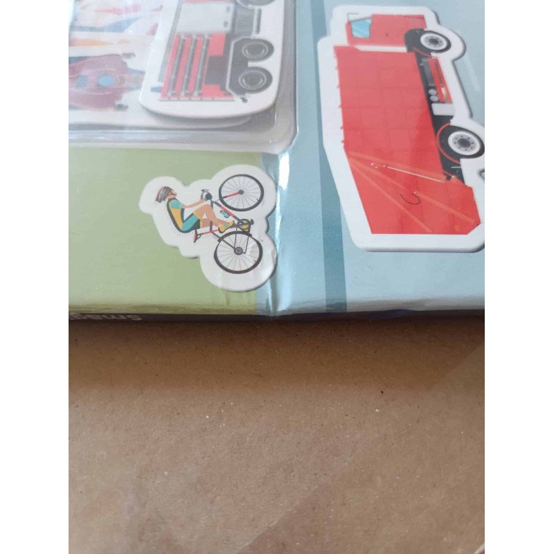 Transportas. Smagi knygelė su magnetukais